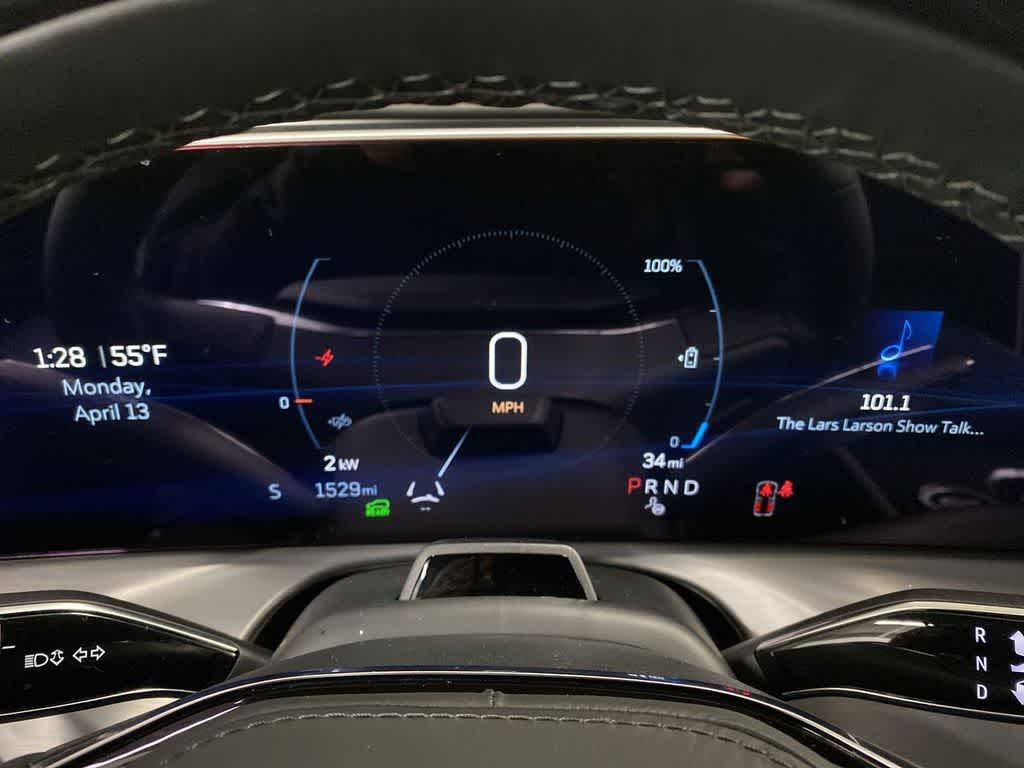 2026 Cadillac VISTIQ Premium Luxury