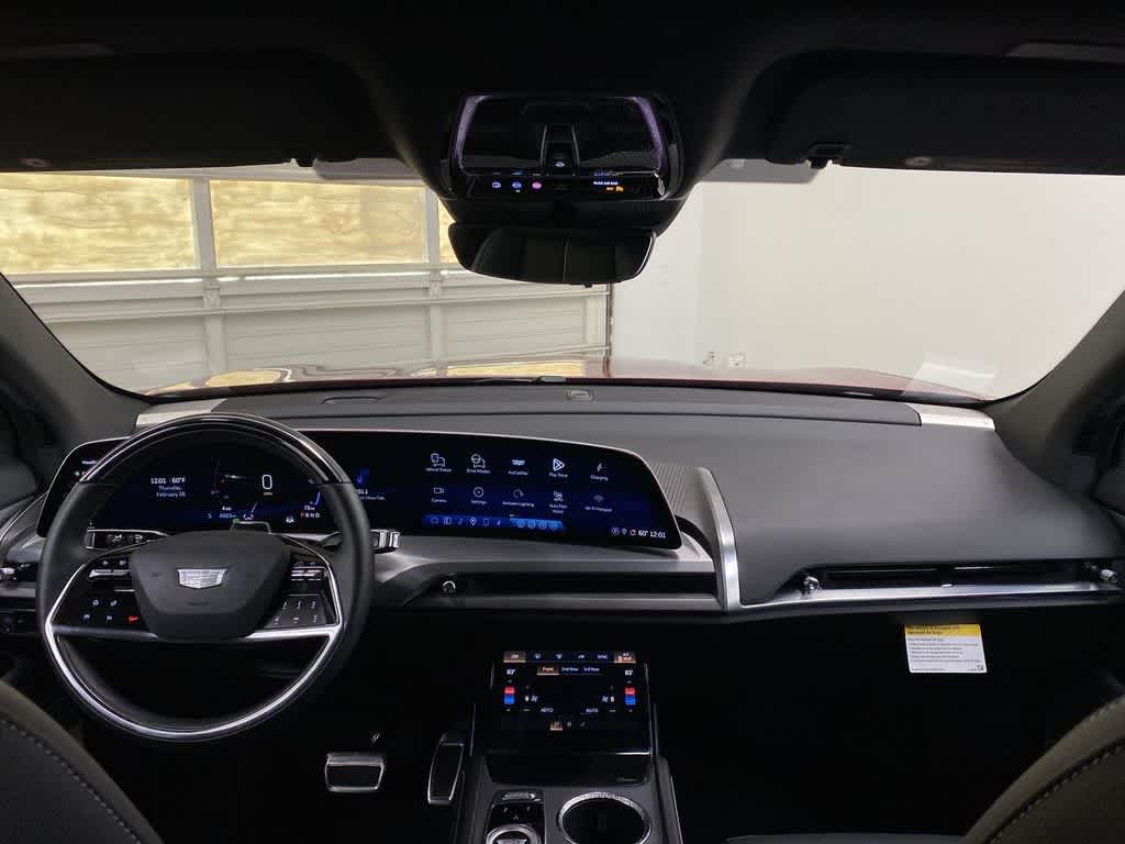 2026 Cadillac VISTIQ Sport