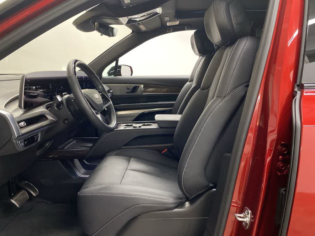 2026 Cadillac VISTIQ Sport