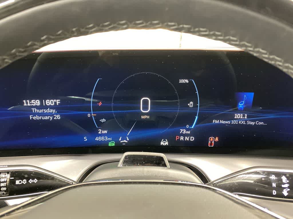 2026 Cadillac VISTIQ Sport