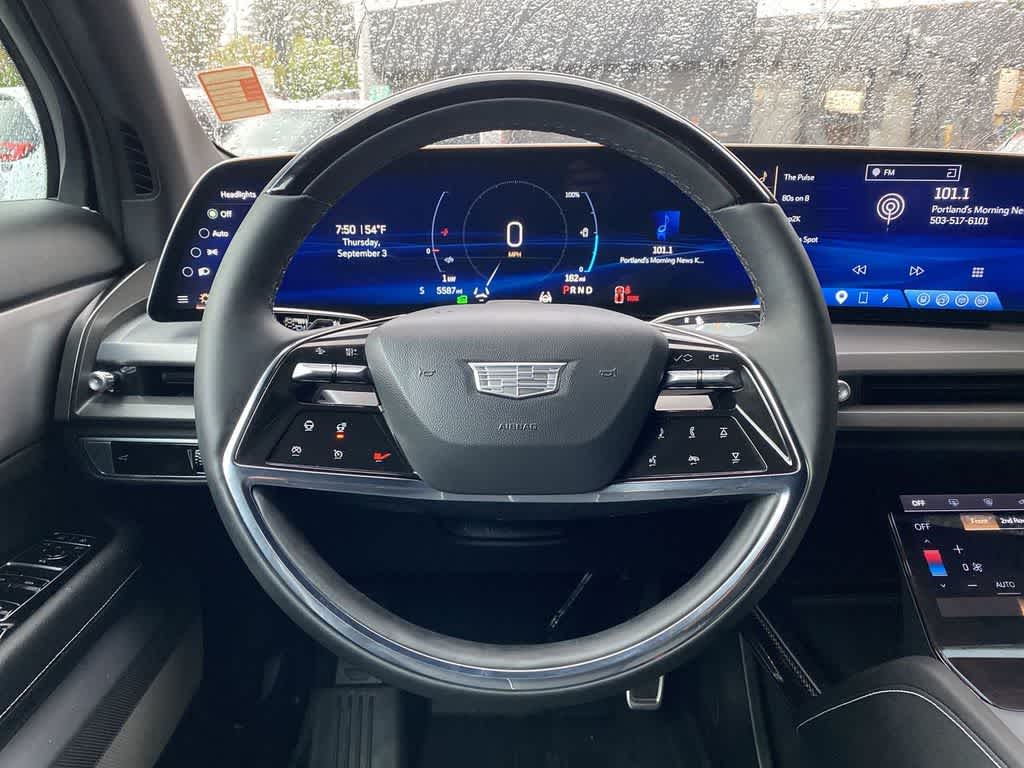 2026 Cadillac VISTIQ Sport