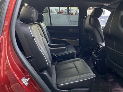 2026 Cadillac VISTIQ Platinum