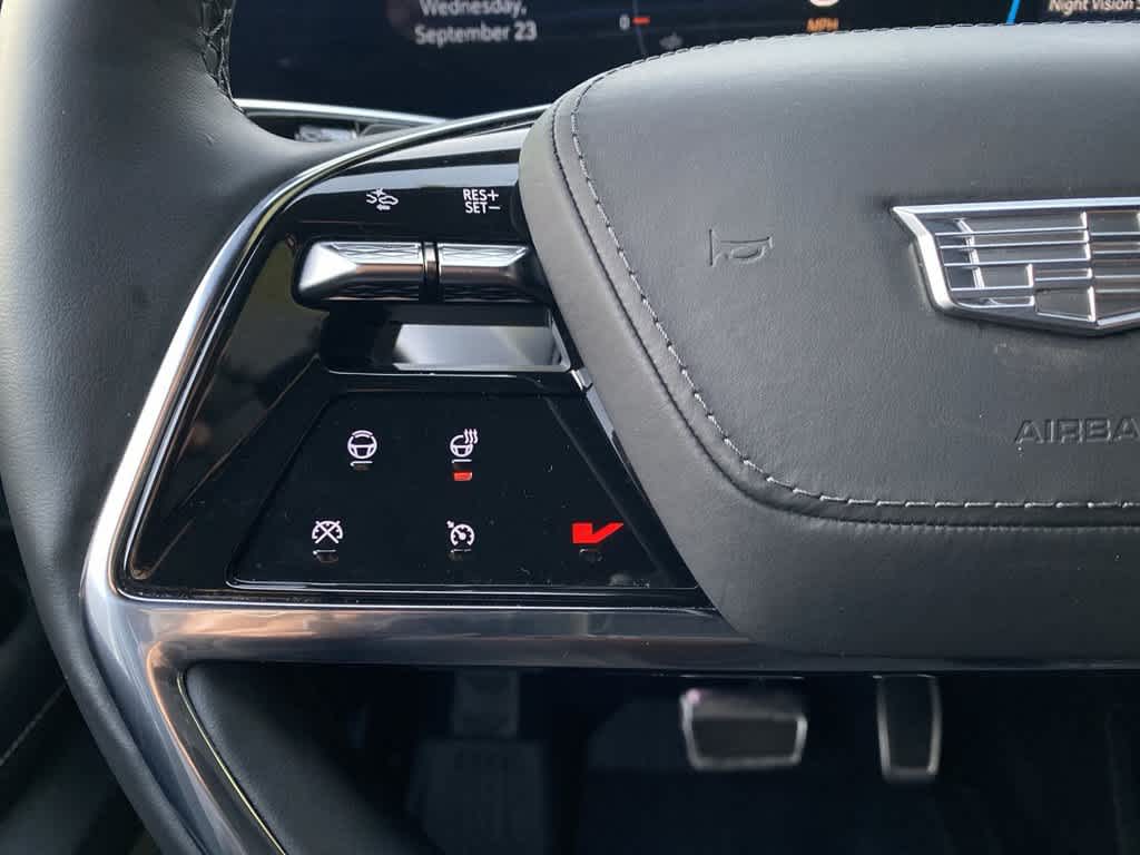 2026 Cadillac VISTIQ Platinum