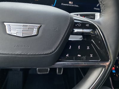 2026 Cadillac VISTIQ Platinum
