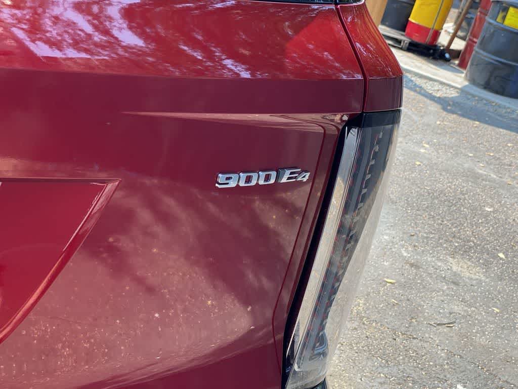 2026 Cadillac VISTIQ Platinum