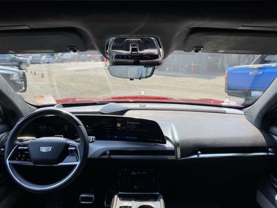 2026 Cadillac VISTIQ Platinum