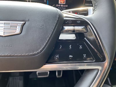 2026 Cadillac VISTIQ Platinum