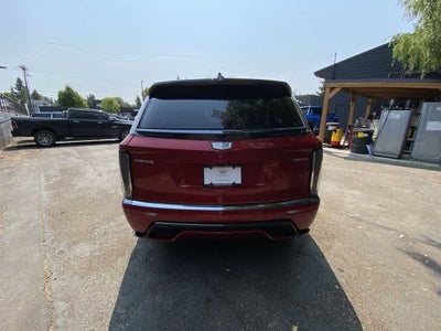 2026 Cadillac VISTIQ Platinum