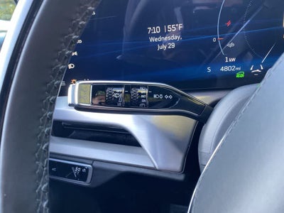 2026 Cadillac VISTIQ Platinum