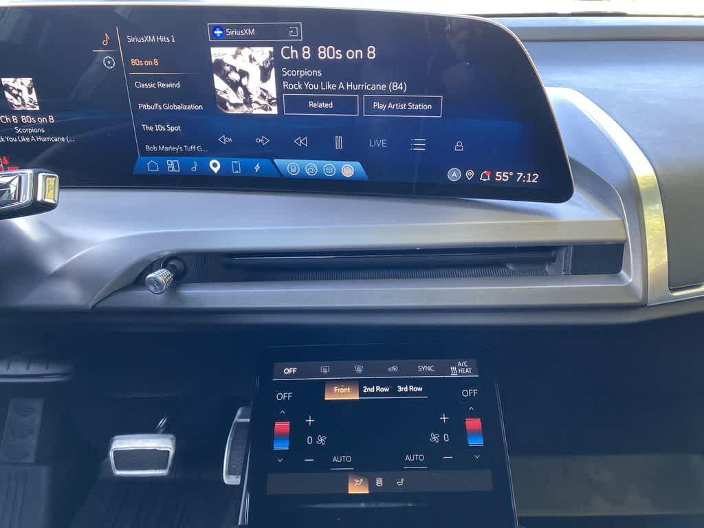 2026 Cadillac VISTIQ Platinum