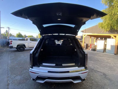 2026 Cadillac VISTIQ Platinum