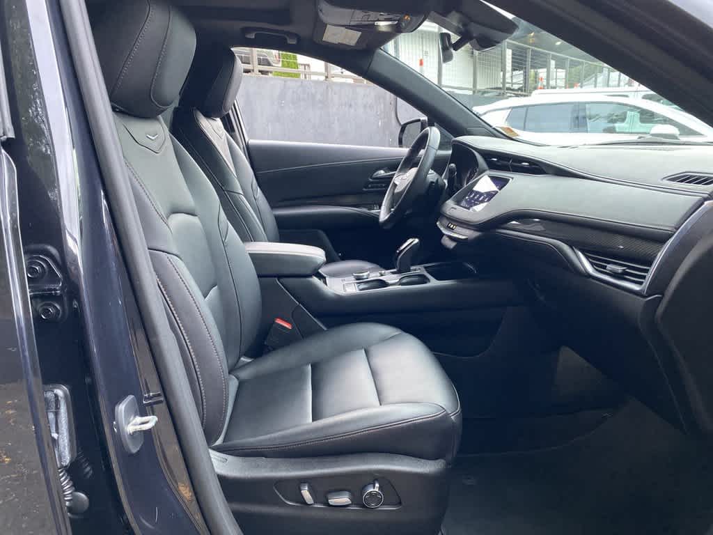 2023 Cadillac XT4 AWD Sport