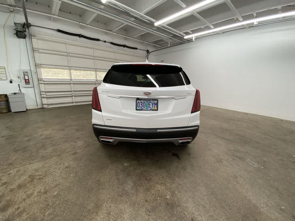 2022 Cadillac XT5 Premium Luxury