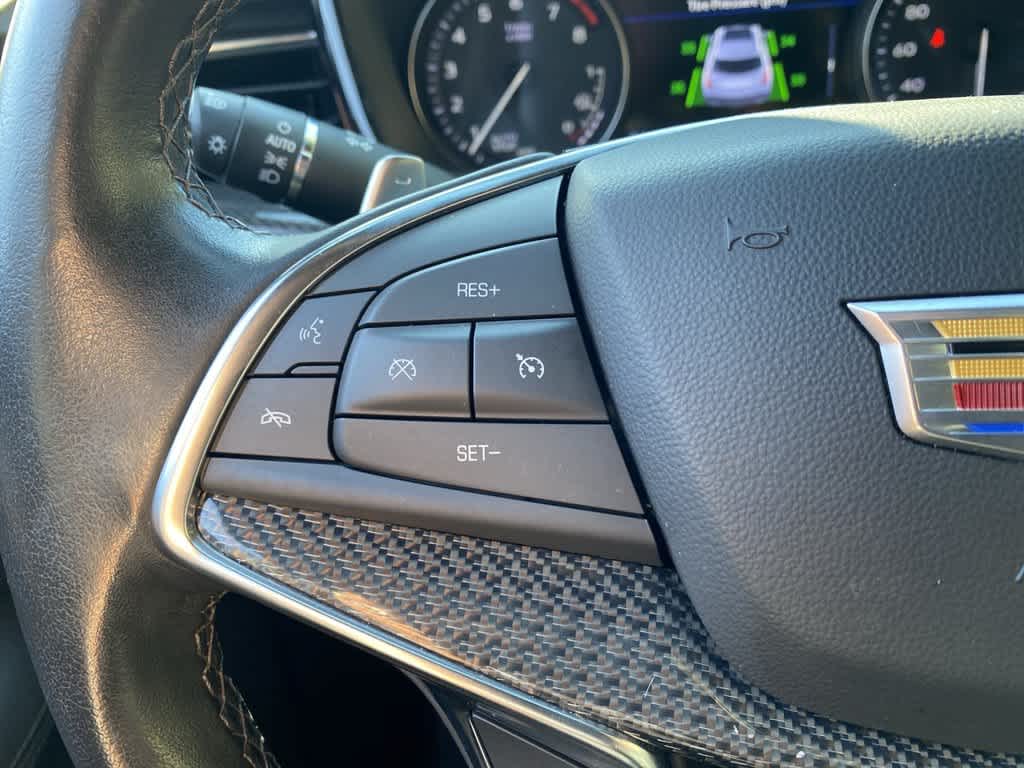 2023 Cadillac XT5 AWD Sport