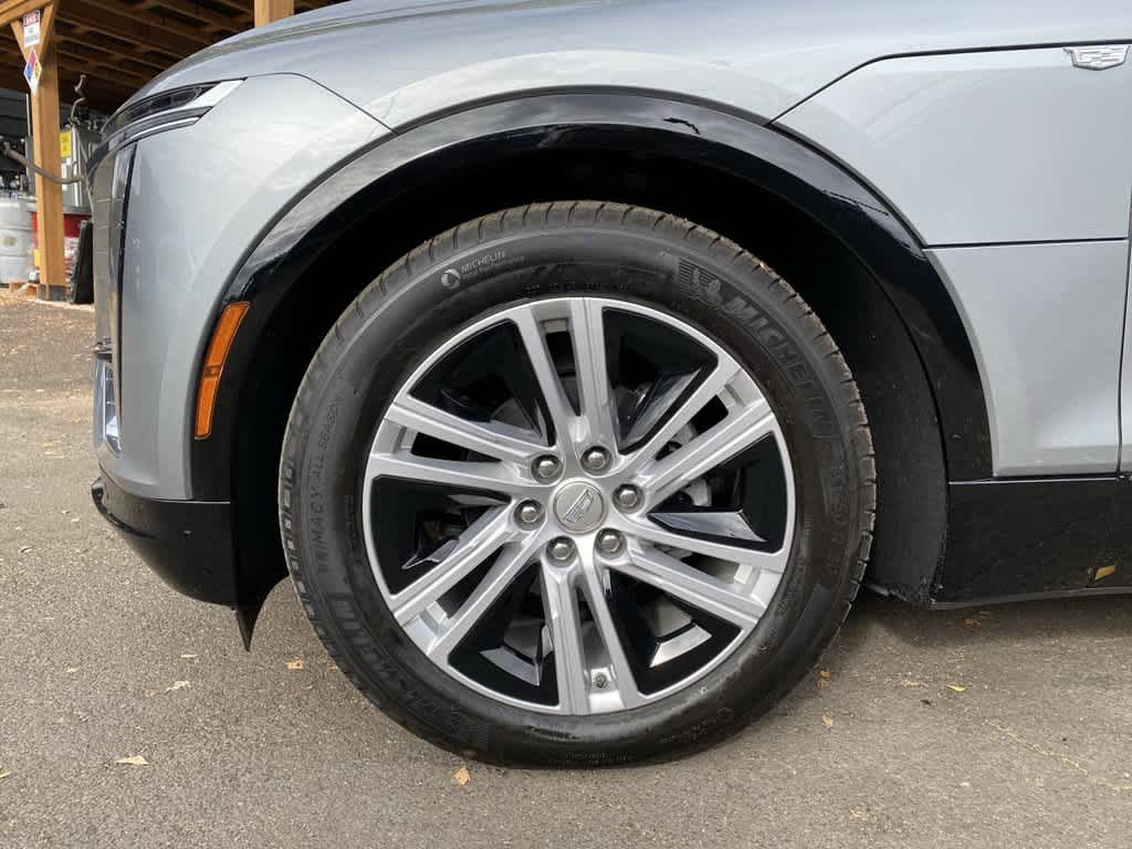 2024 Cadillac LYRIQ Tech