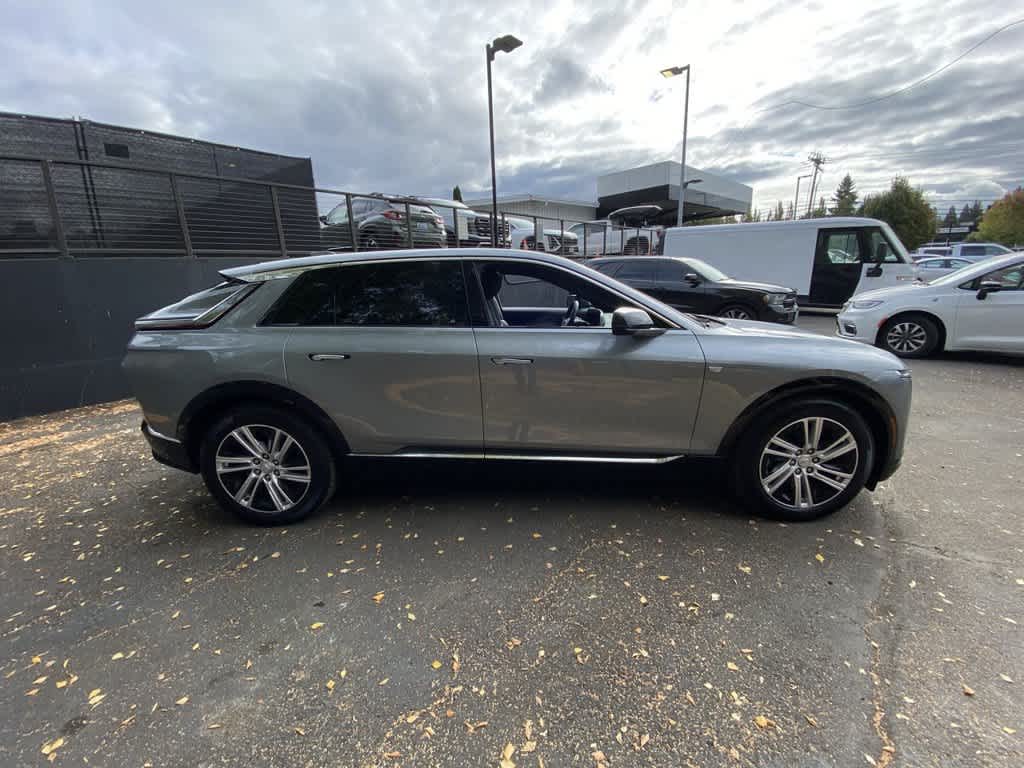 2024 Cadillac LYRIQ Tech