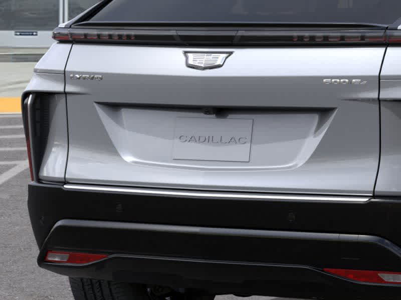 2025 Cadillac LYRIQ Luxury 1