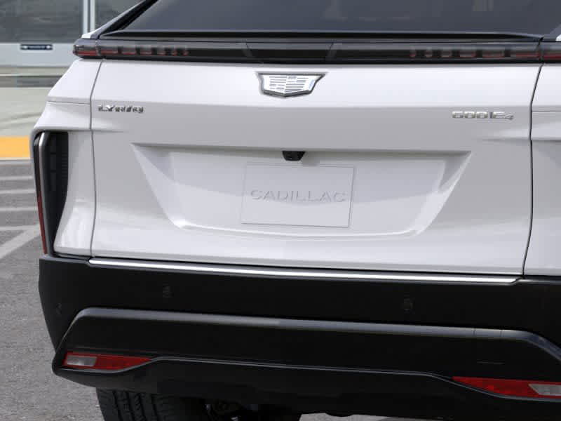 2025 Cadillac LYRIQ Luxury 1