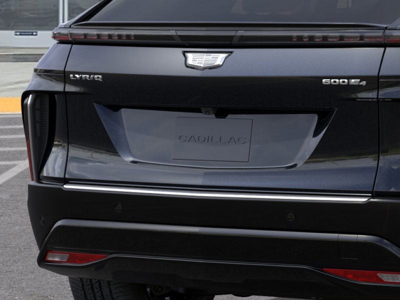 2025 Cadillac LYRIQ Luxury 1