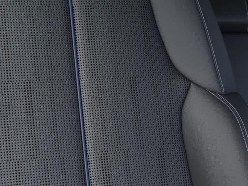 2025 Cadillac LYRIQ Luxury 1