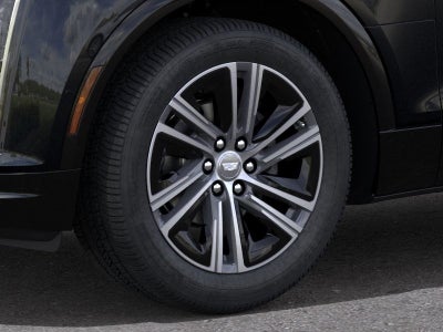 2025 Cadillac LYRIQ Luxury 2