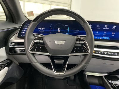 2025 Cadillac LYRIQ Luxury 2