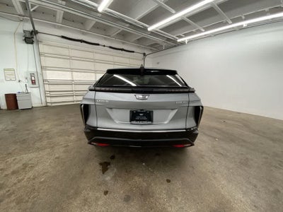 2025 Cadillac LYRIQ Luxury 2