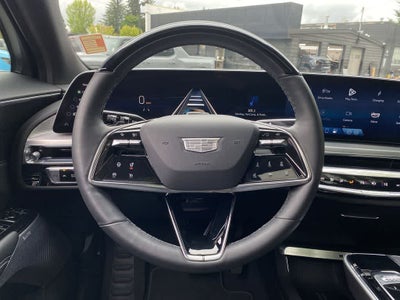 2025 Cadillac LYRIQ Luxury 2