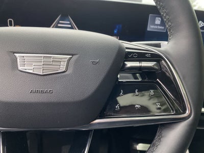 2025 Cadillac LYRIQ Luxury 2