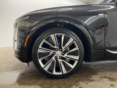 2024 Cadillac LYRIQ Luxury 3