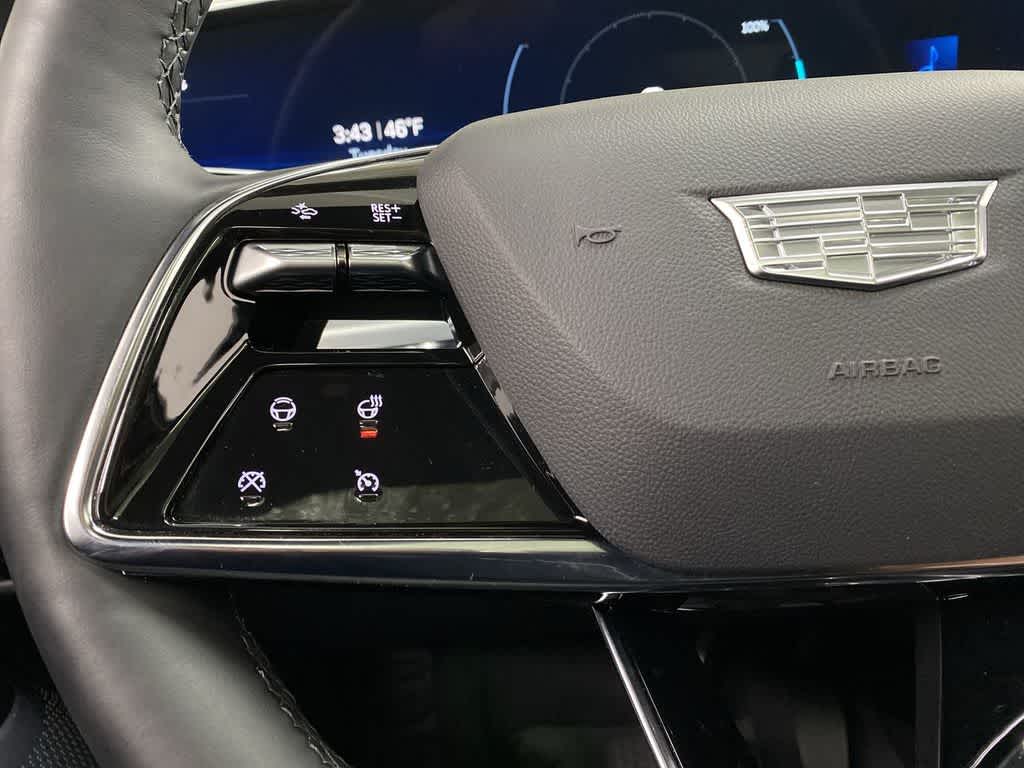 2024 Cadillac LYRIQ Luxury 3