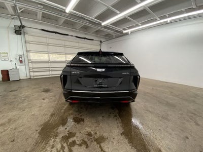 2024 Cadillac LYRIQ Luxury 3