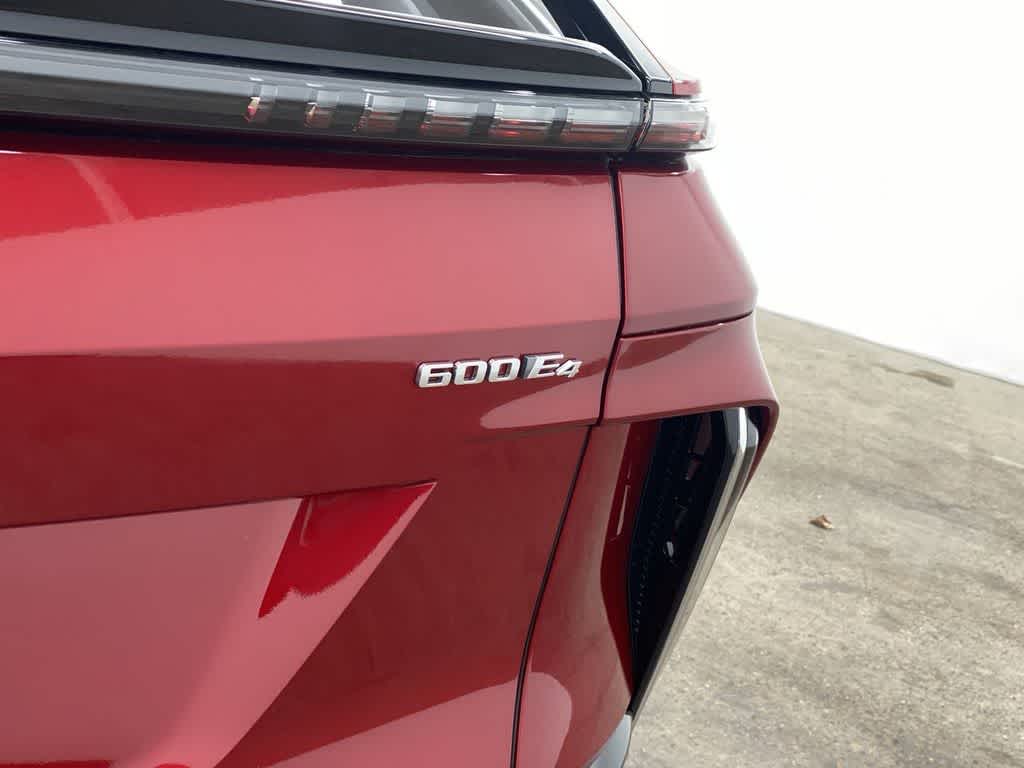 2024 Cadillac LYRIQ Luxury 3