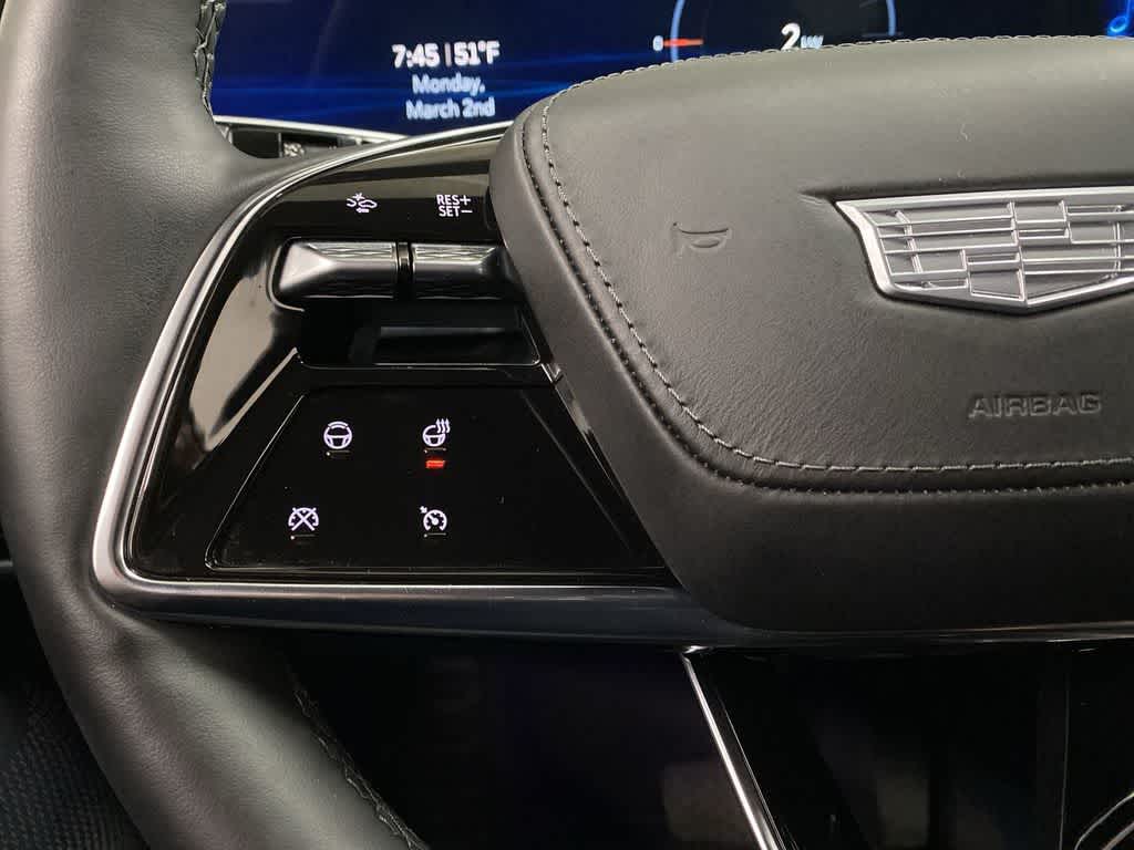 2024 Cadillac LYRIQ Luxury 3