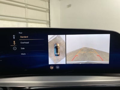 2024 Cadillac LYRIQ Luxury 3