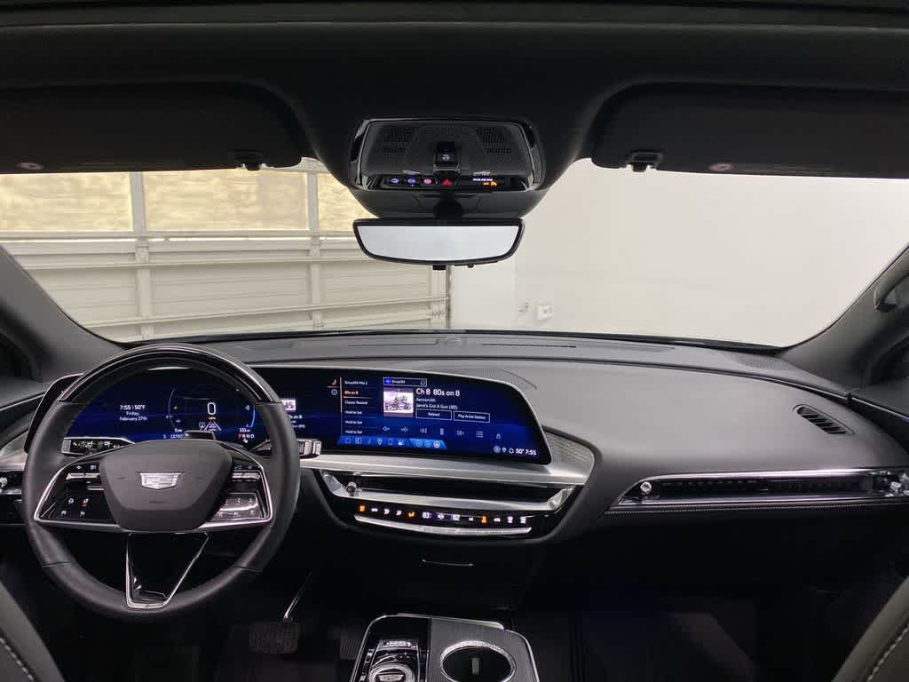 2024 Cadillac LYRIQ Luxury 3