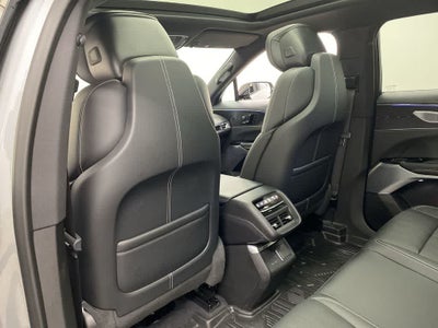 2024 Cadillac LYRIQ Luxury 3