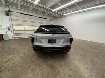 2024 Cadillac LYRIQ Luxury 3