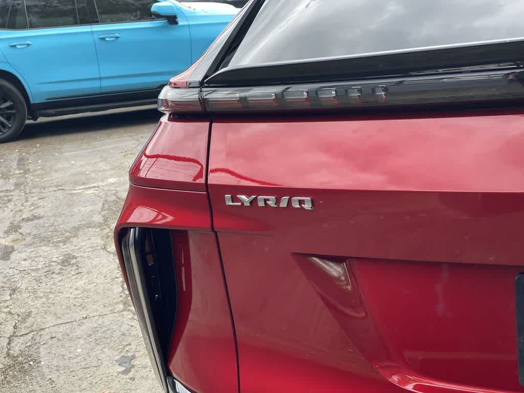 2024 Cadillac LYRIQ Luxury 3