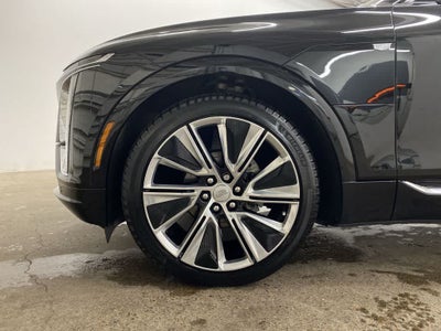 2024 Cadillac LYRIQ Luxury 3