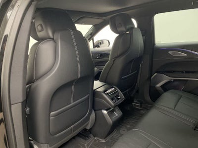 2024 Cadillac LYRIQ Luxury 3