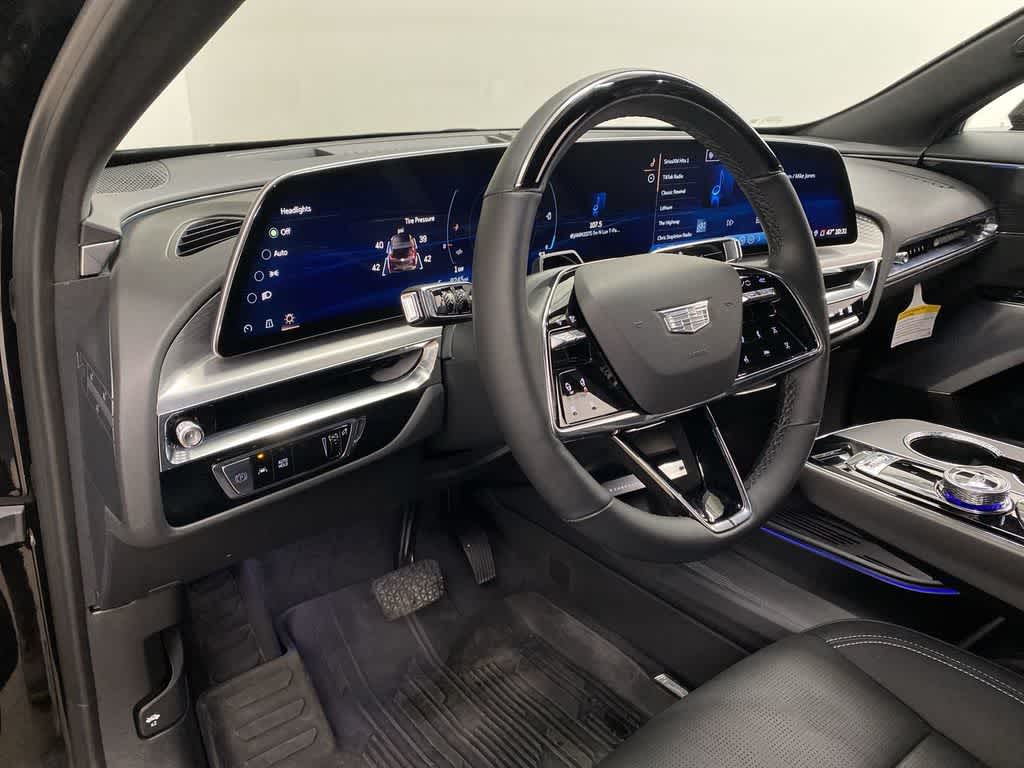 Certified 2024 Cadillac LYRIQ Luxury 3 with VIN 1GYKPSRL7RZ139560 for sale in Portland, OR