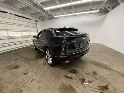 2024 Cadillac LYRIQ Luxury 3