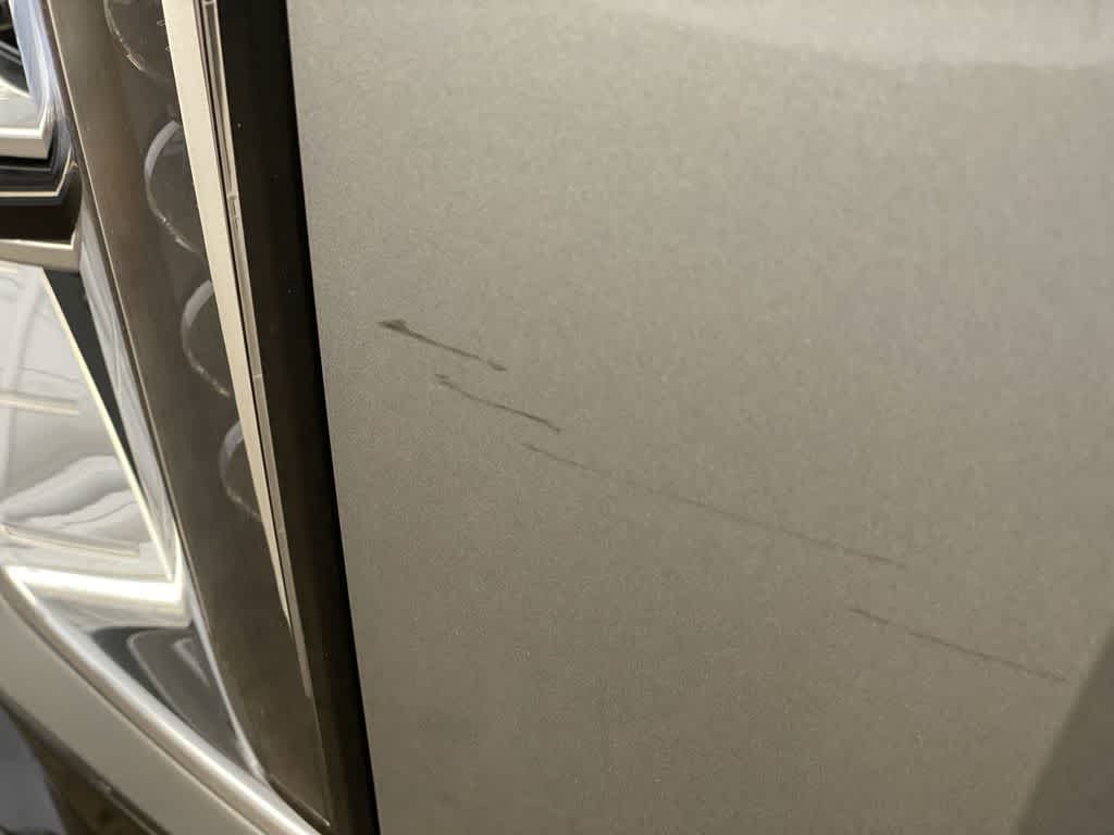 2024 Cadillac LYRIQ Luxury 3