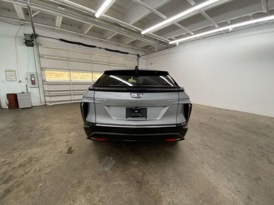2024 Cadillac LYRIQ Luxury 3