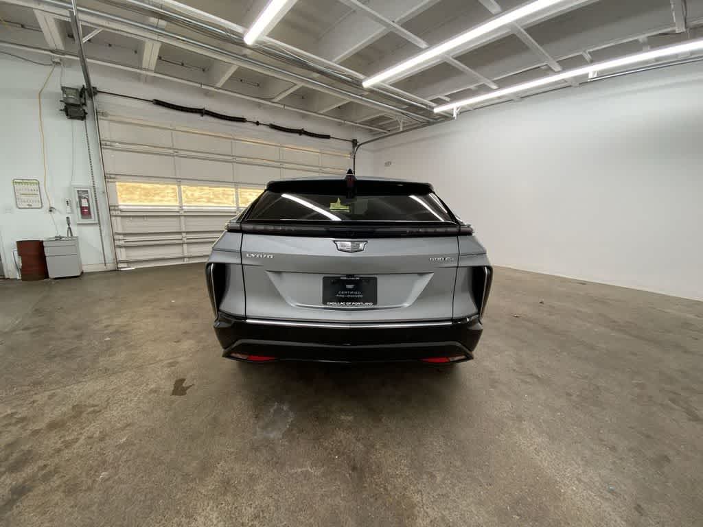 2024 Cadillac LYRIQ Luxury 3