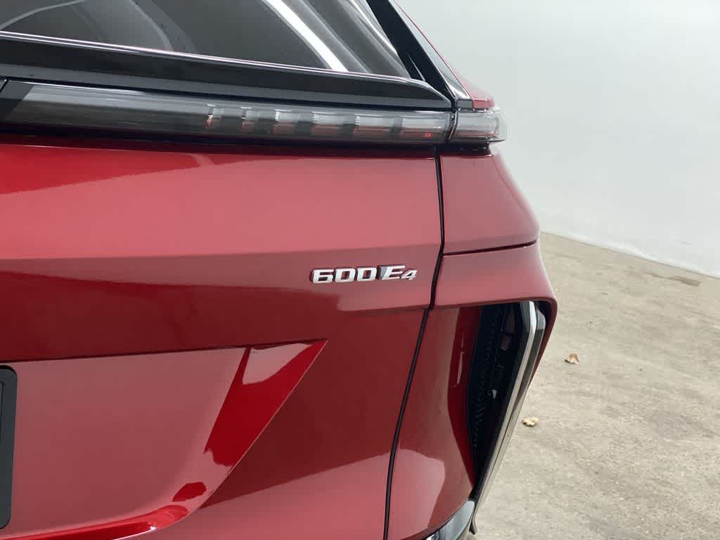 2024 Cadillac LYRIQ Luxury 3