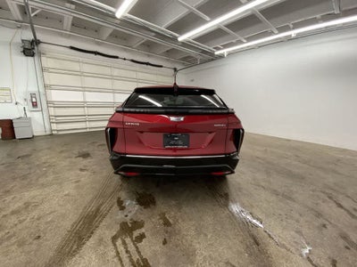 2024 Cadillac LYRIQ Luxury 3