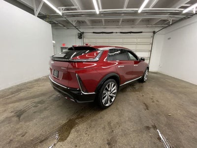 2024 Cadillac LYRIQ Luxury 3