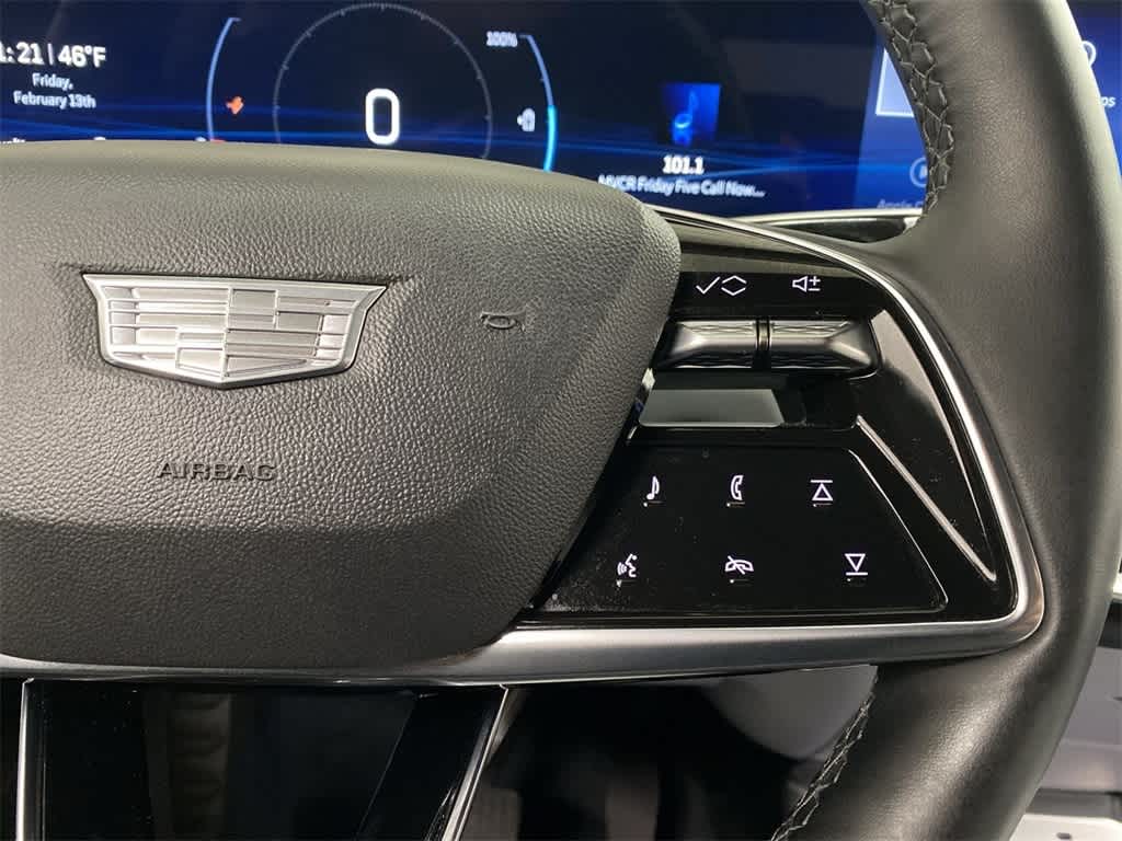 2024 Cadillac LYRIQ Luxury 3